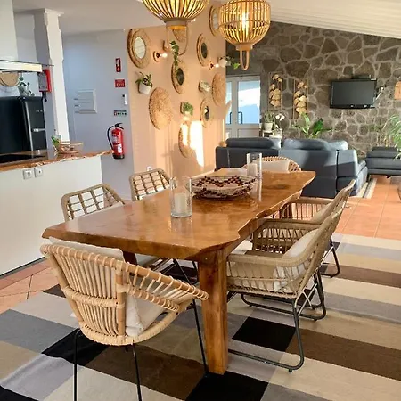 Villa Picoterrace Madalena (Azores)